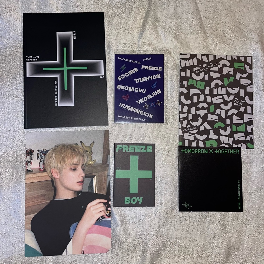 Tomorrow x Together - Chaos Chapter : Freeze Album boy version